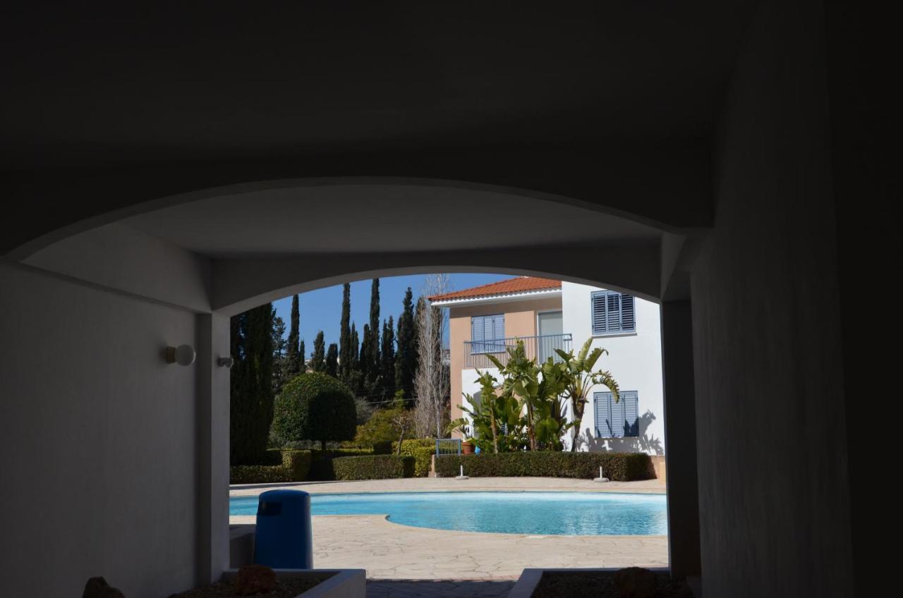 Verne Place Peyia Exterior photo
